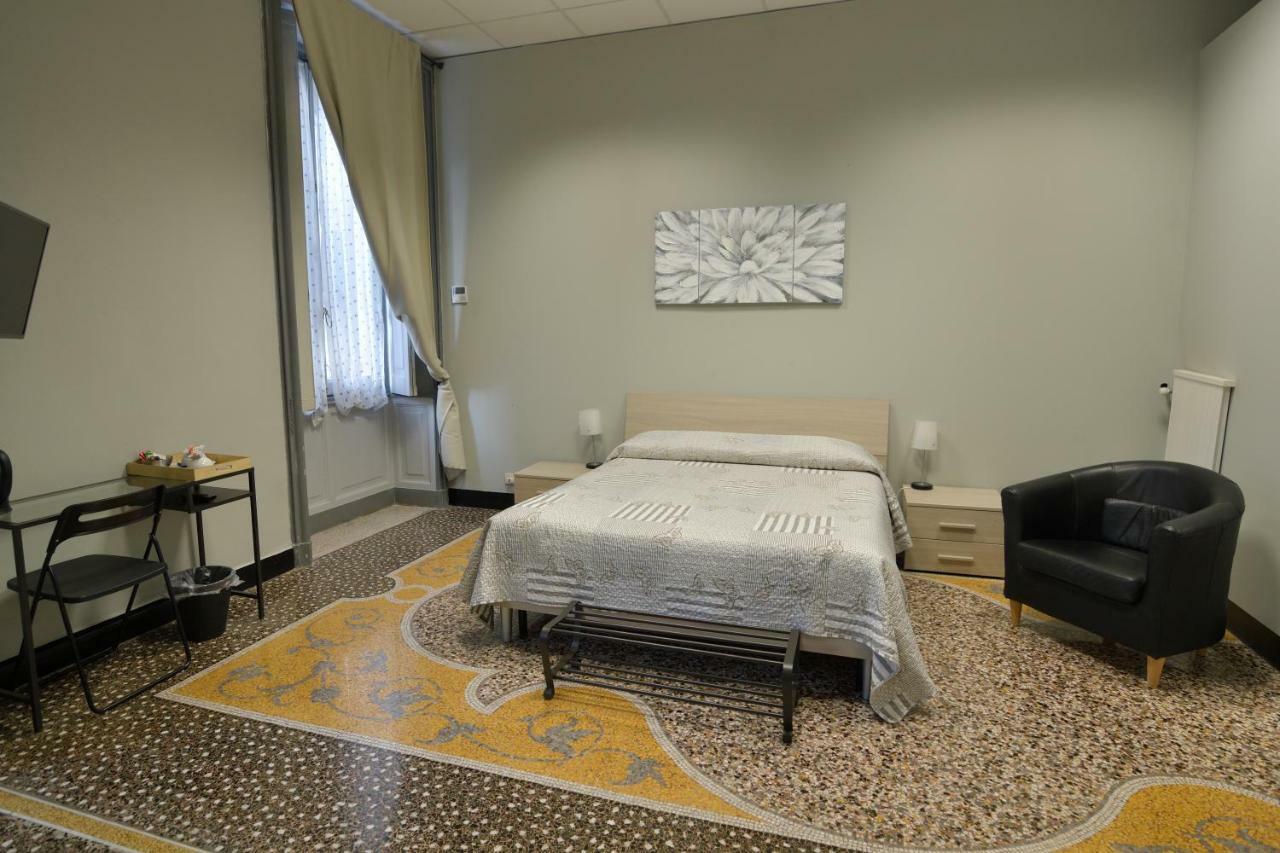 Check-Inn Rooms Genova Centro Екстер'єр фото